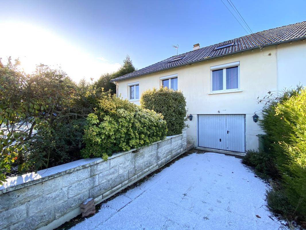 Image de l'annonce Maison T6 140 m² sur jardin clos…