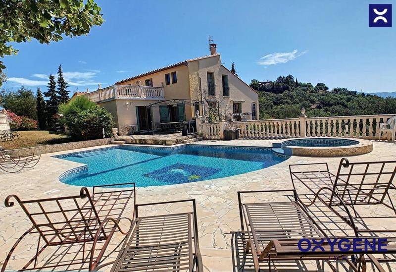 Image de l'annonce Propriété de caractère avec vues panoramiques et…