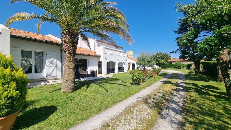 Image de l'annonce GUJAN-MESTRAS - VILLA 208M2 - 4/5 CHAMBRES…