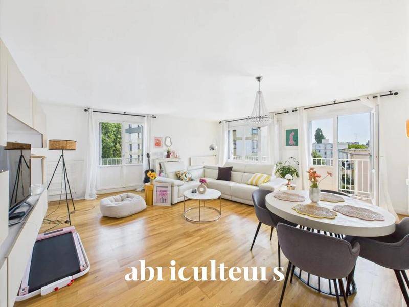 Image de l'annonce À SAISIR - 3 pièces de 80m2…