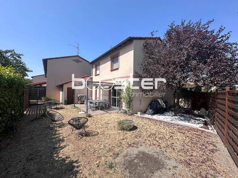 Image de l'annonce Maison familiale avec jardin, terrasse et parking…