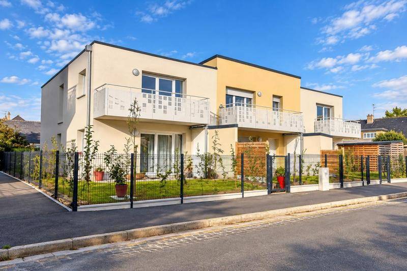 Image de l'annonce Grand T3 balcon - 2 parkings