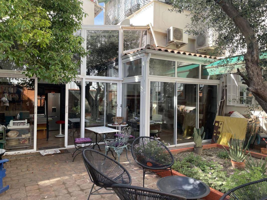 Image de l'annonce Appartement de 4 pièces (164 m² +…