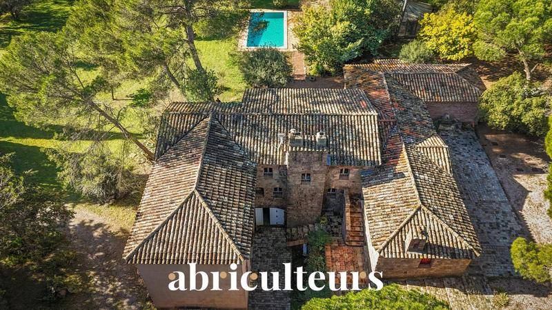 Image de l'annonce Mas provençal d’exception de 300 m² –…