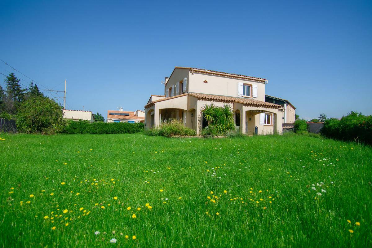 Image de l'annonce Belle Villa lumineuse avec jardin, panneaux solaires…