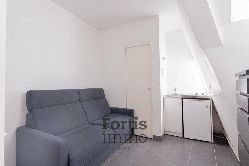 Image de l'annonce PARIS 9 - 1 PIÈCE DE 9M2…