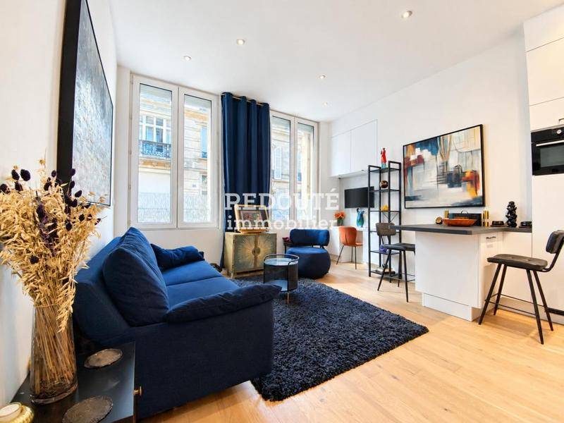 Image de l'annonce À VENDRE : STUDIO MEUBLÉ HYPER CENTRE-VILLE…