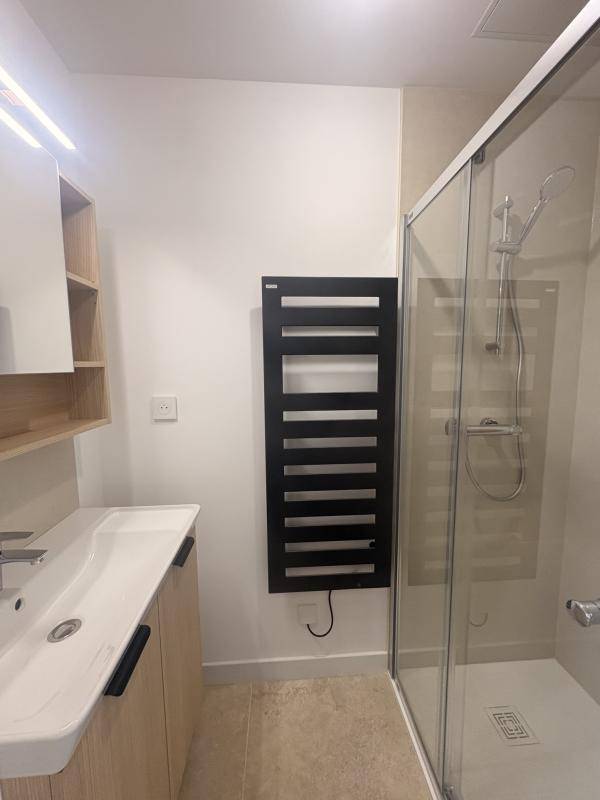 Image de l'annonce 41 RUE XAINTRAILLES - Meublé entièrement rénové