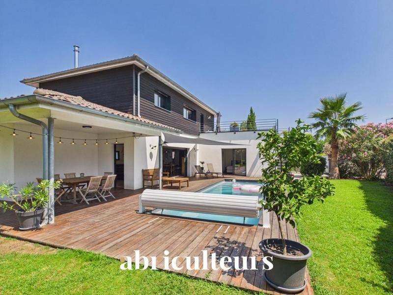 Image de l'annonce Villa contemporaine de 2018 avec piscine et…