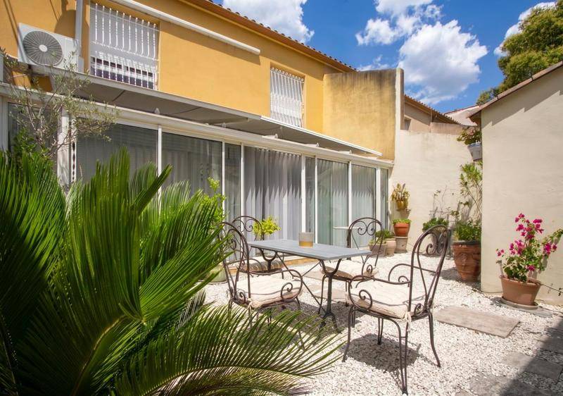 Image de l'annonce MAISON DE VILLE INTIMISTE AVEC EXTÉRIEUR ET…