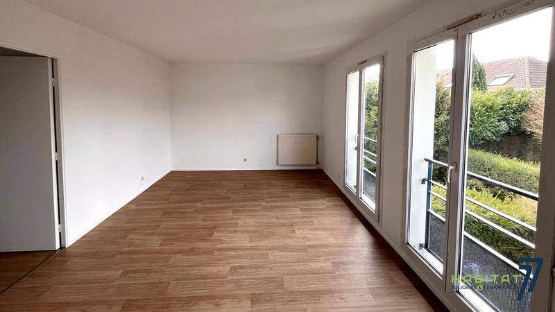 Image de l'annonce Appartement Magny Le Hongre 2 pièce(s