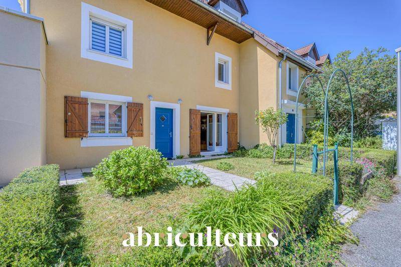 Image de l'annonce Appartement 4 pièces de 100 m² avec…