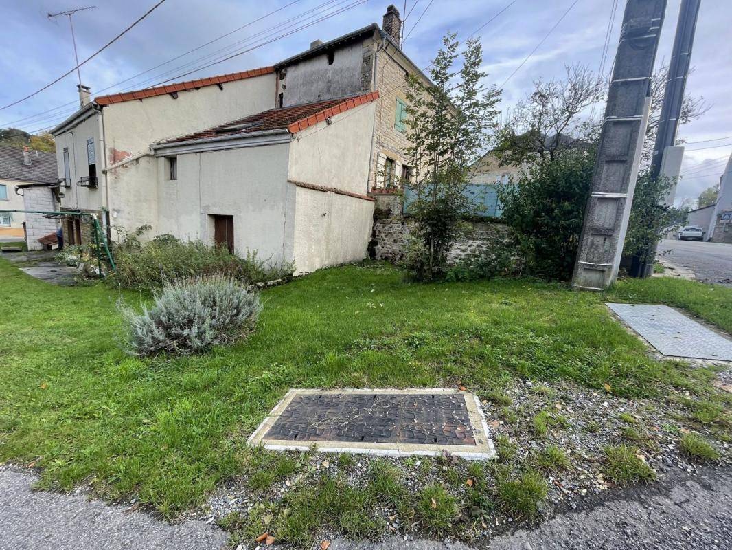 Image de l'annonce VAUX MONTREUIL : maison 5 pièces (106…