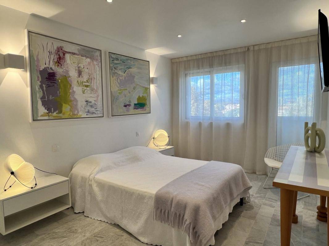 Image de l'annonce ADRESSE D'EXCEPTION - TERRASSE - ELEGANCE ABSOLUE