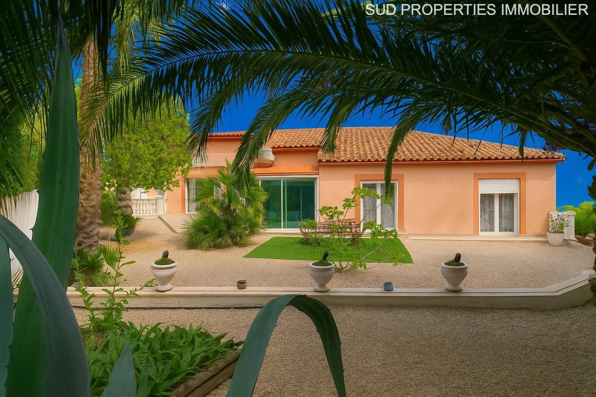 Image de l'annonce VILLA D'EXCEPTION - 161 M2 - DANS…
