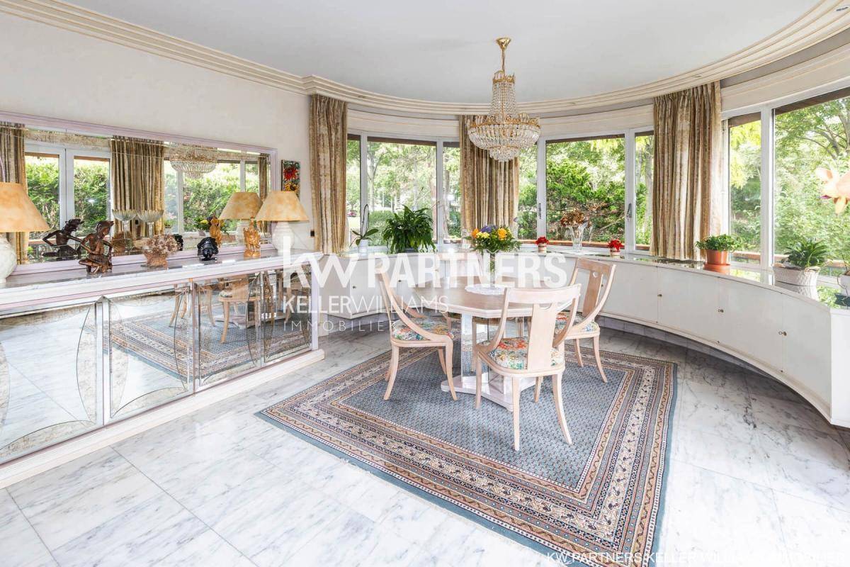 Image de l'annonce MAISONS LAFFITTE : maison F8 (260 m²)…