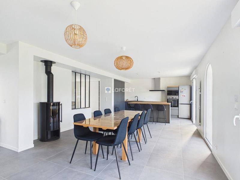 Image de l'annonce Maison Landudec 6 pièce(s) 145.03 m2