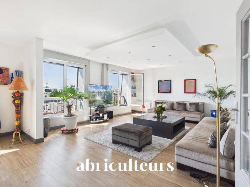 Image de l'annonce Appartement en dernier étage - 187 m²…