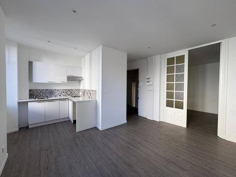 Image de l'annonce F2 AU COEUR DE LA VILLE