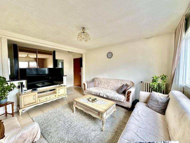 Image de l'annonce RIS-ORANGIS - APPARTEMENT-2 CHAMBRES-CAVE-BALCON- VENDU LOUÉ