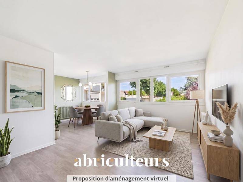 Image de l'annonce Appartement traversant avec loggia, parking et cave…
