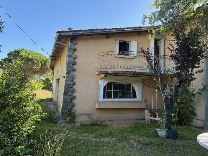 Image de l'annonce Maison à rénover Arveyres 90 m² parcelle…