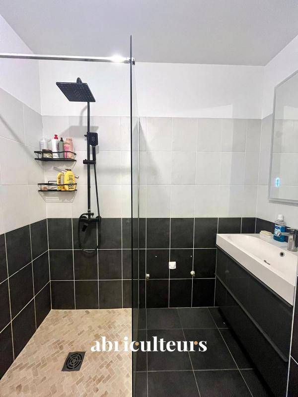 Image de l'annonce Gardanne (13120) : Appartement T3 en rez-de-jardin…