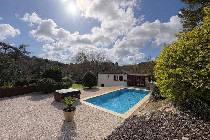 Image de l'annonce Maison 141 m² avec véranda chauffée piscine…