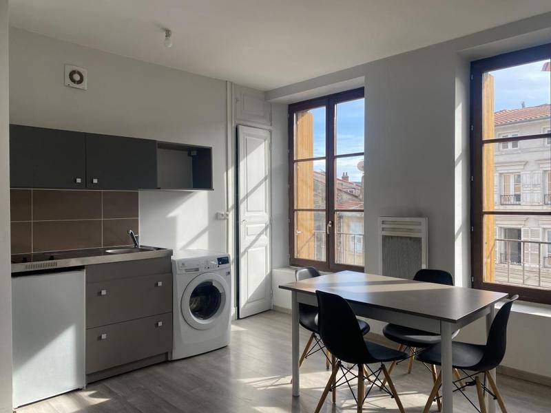 Image de l'annonce T2 MEUBLE 25.91 m² EN DUPLEX LE…