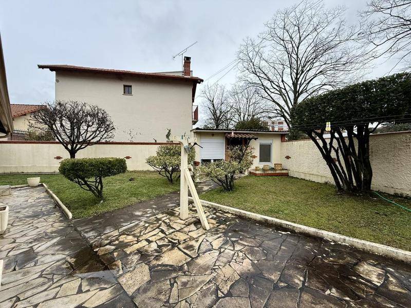 Image de l'annonce Hippodrome - Maison 5 Pièces - Grand…