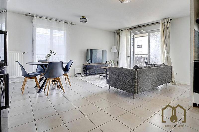 Image de l'annonce Appartement T2 45,37m² balcon+garage en sus Vaulx-en-Velin…