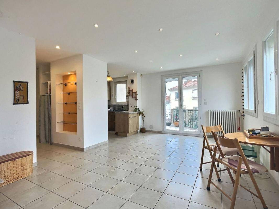 Image de l'annonce Maison/Immeuble en monopropriété avec 2 appartements, jardin