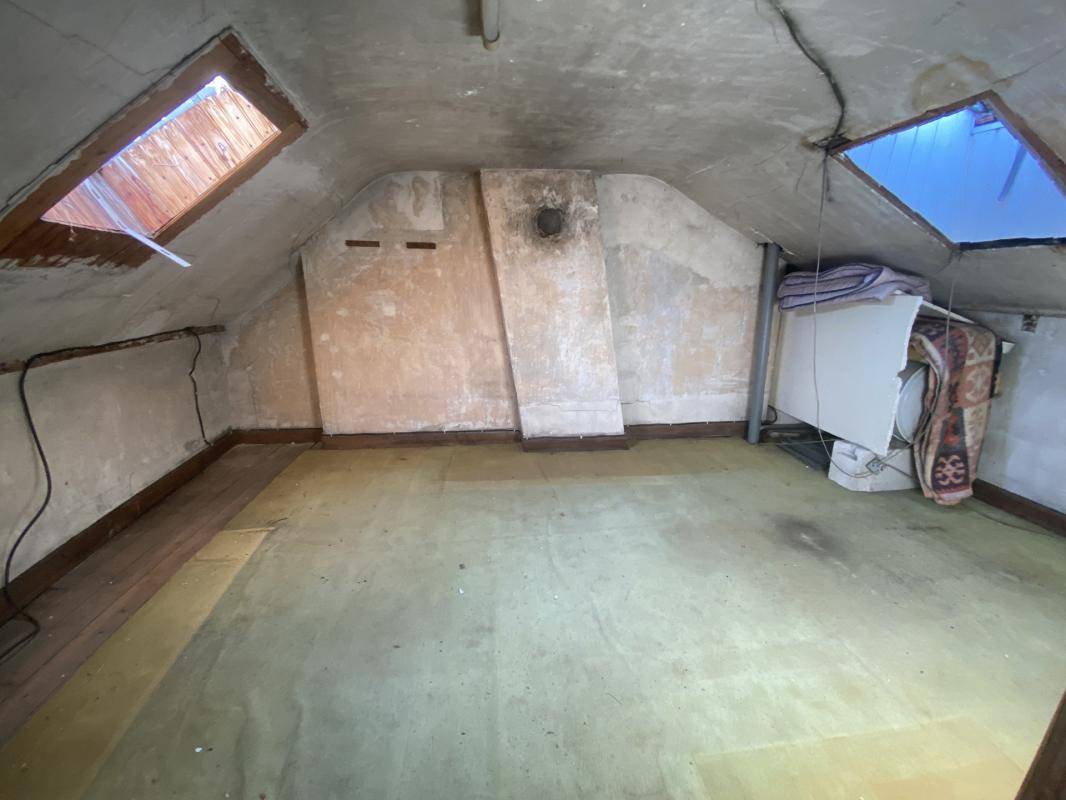 Image de l'annonce Maison avec cour et atelier - Secteur…