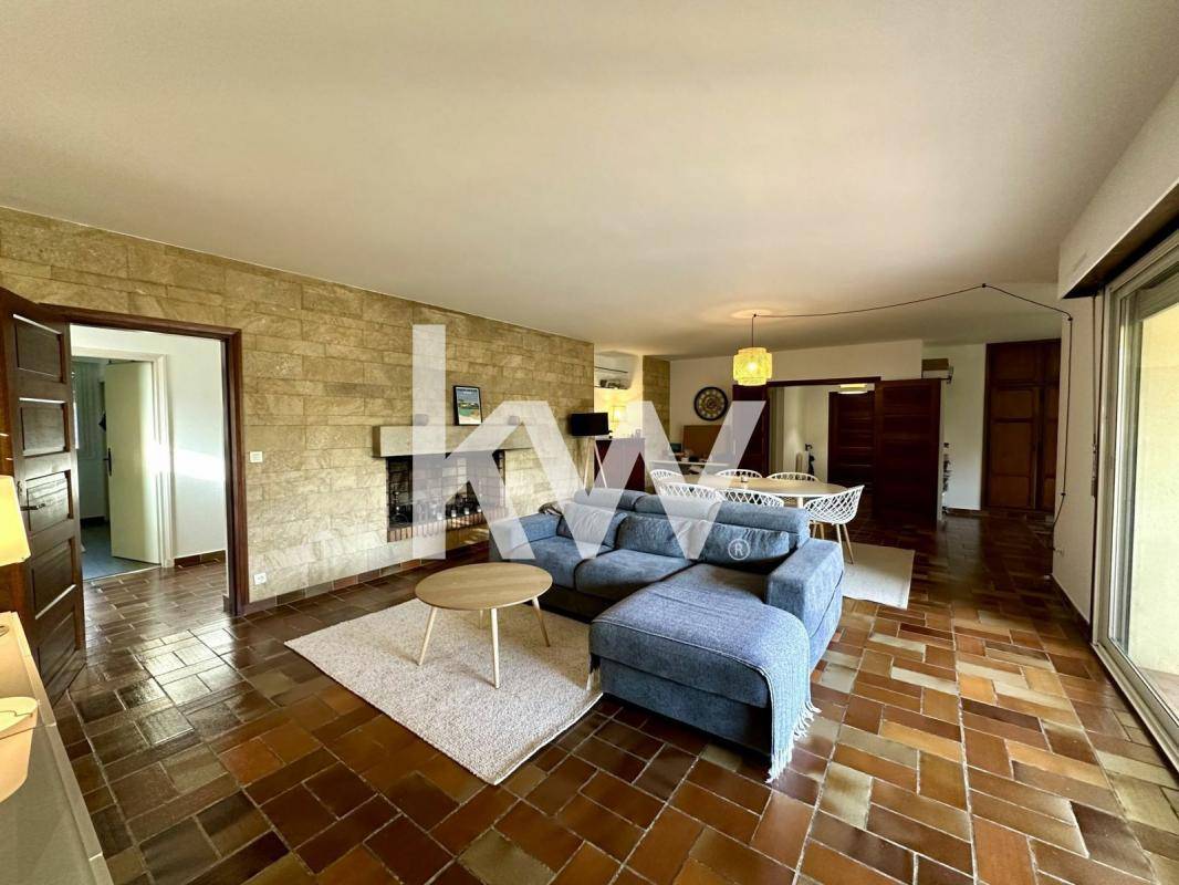 Image de l'annonce Villa 4 chambres à Caissargues