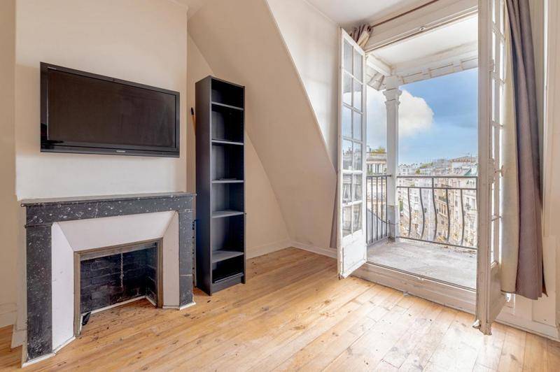 Image de l'annonce PARIS 17 • STUDETTE AVEC BALCON