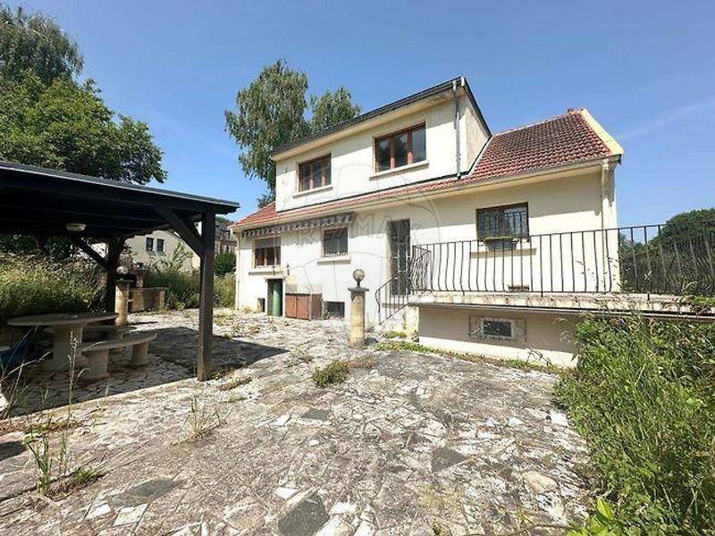 Image de l'annonce Maison 6 chambre(s) à vendre