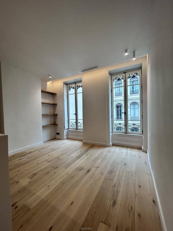 Image de l'annonce F4 - 139,45m² - Rue Antoine Saint…
