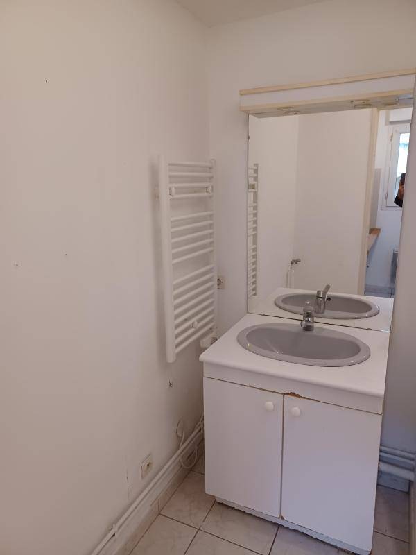 Image de l'annonce STUDIO AVEC JARDIN DE 15 M2 ET…