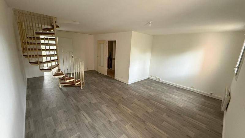 Image de l'annonce Appartement Combs La Ville 3 pièces duplex…