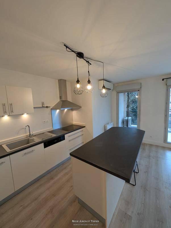 Image de l'annonce F2 climatisé - 45m² - Av. de…