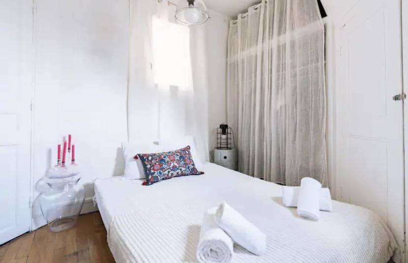 Image de l'annonce Studio meublé 18 m² – Bd Saint-Germain,…