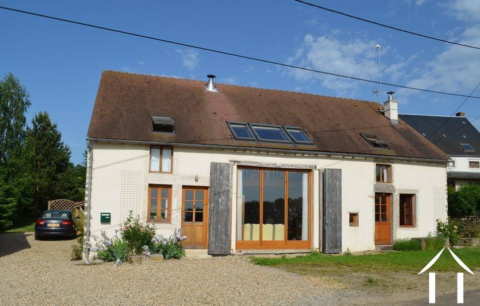 Image de l'annonce Charmante fermette restaurée avec piscine