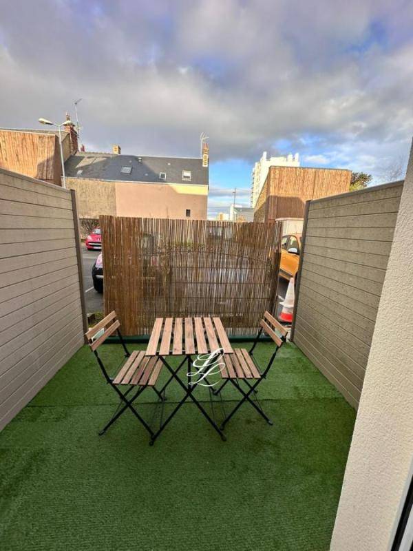 Image de l'annonce STUDIO MEUBLE LIBERATION