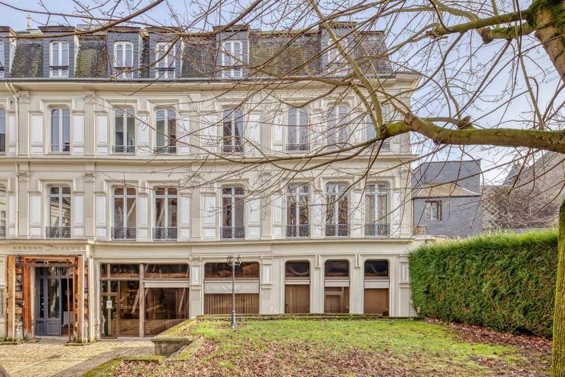 Image de l'annonce Superbe appartement T4/5 vue Cathédrale | 116m²…