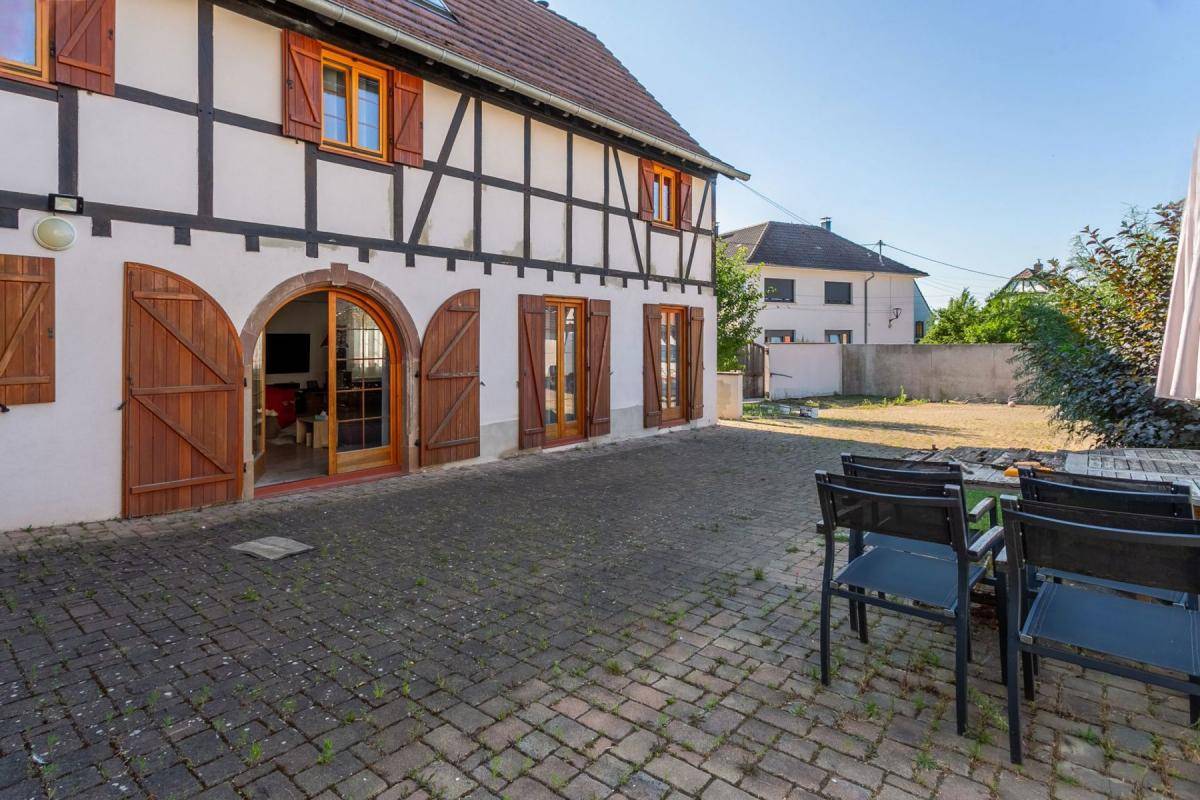Image de l'annonce VENTE : PROPRIETE F7 (277 m²) à…
