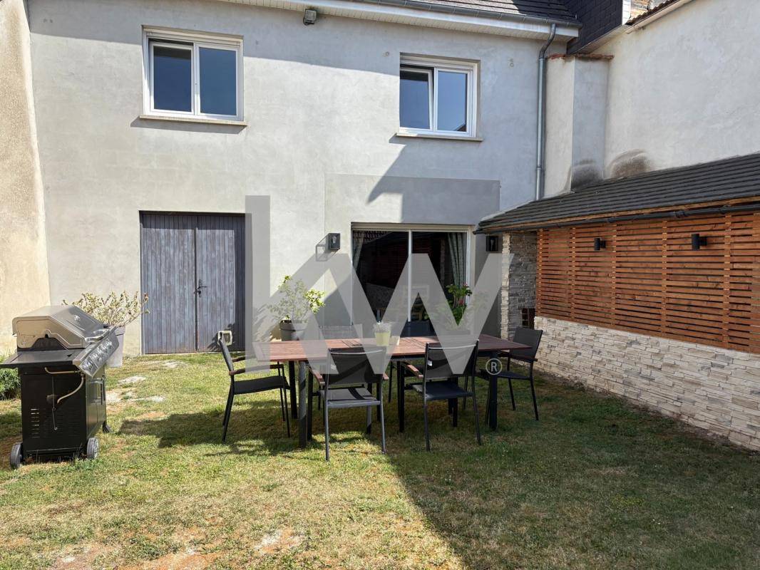 Image de l'annonce A VENDRE PROCHE MAILLY CHAMPAGNE GRANDE MAISON…