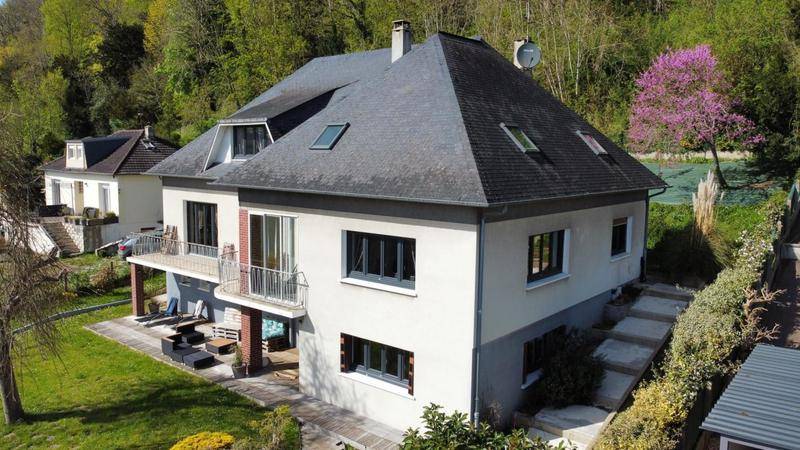 Image de l'annonce Maison familiale 8 pièces avec jardin clos…