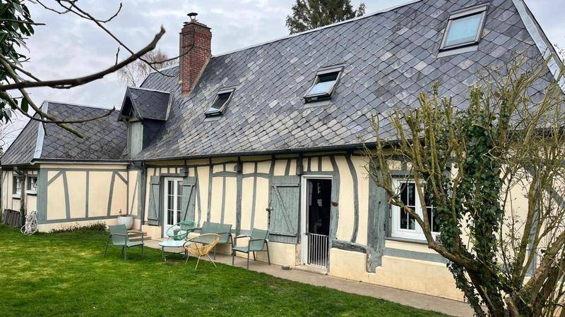 Image de l'annonce Maison normande de charme avec jardin clos,…