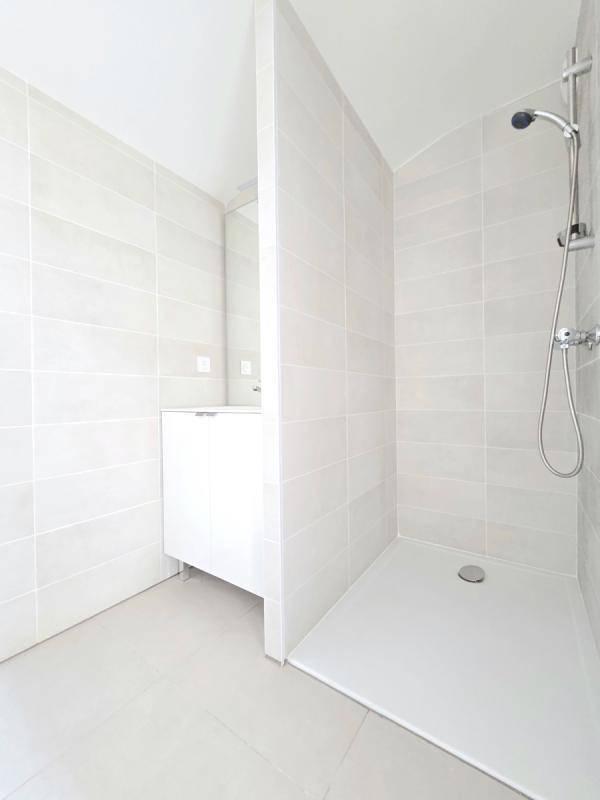 Image de l'annonce T4 DERNIER ETAGE AVEC GRANDE TERRASSE