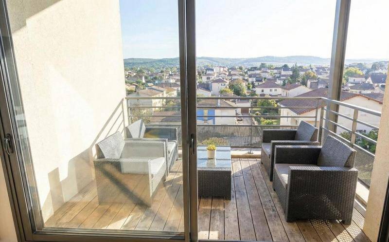 Image de l'annonce Magnifique Appartement 3P avec salon cathédrale -…